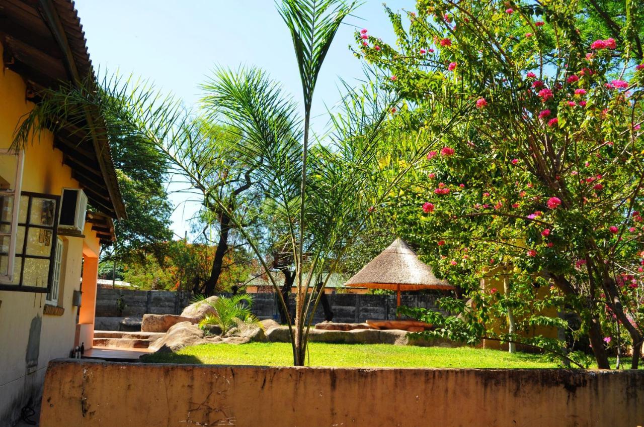 Butterfly Apartments Livingstone Extérieur photo